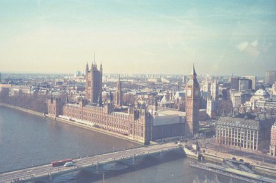 ​幽默好词好句摘抄幽默三国好词好句好段(精选73句)