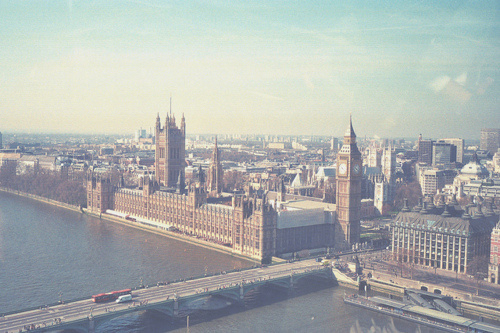 幽默好词好句摘抄 幽默三国好词好句好段(精选73句)