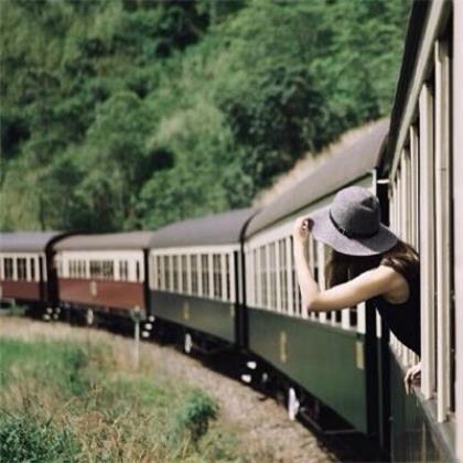 形容有心事的简短句子