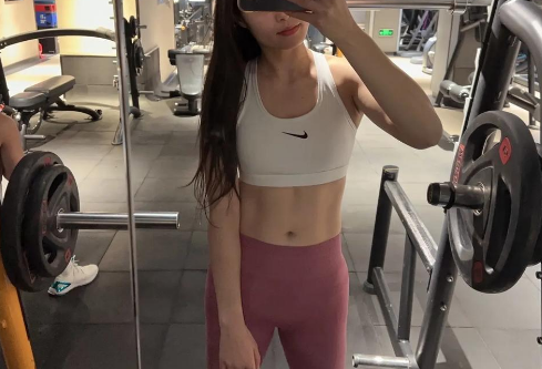 1761127045699729.png image.png