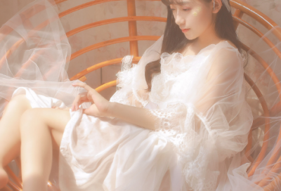 描写房屋销售人员的句子