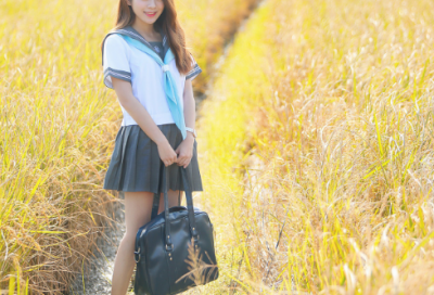 ​抖音酷到爆的句子 很酷很拽的简短文案