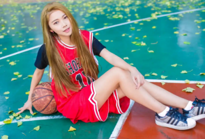 ​夸人温柔的文案短句(温柔的文案长句子)