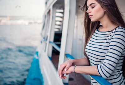 ​赞美蛇的励志词句 形容蛇走路四字词语